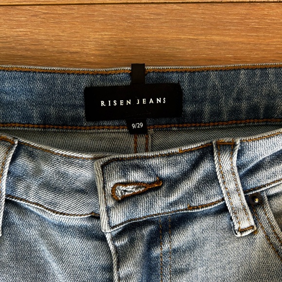 Risen jeans. Wide leg. - Picture 2 of 7